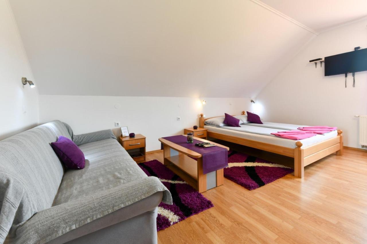 House Matijevic Simic Hotel Grabovac  Kültér fotó