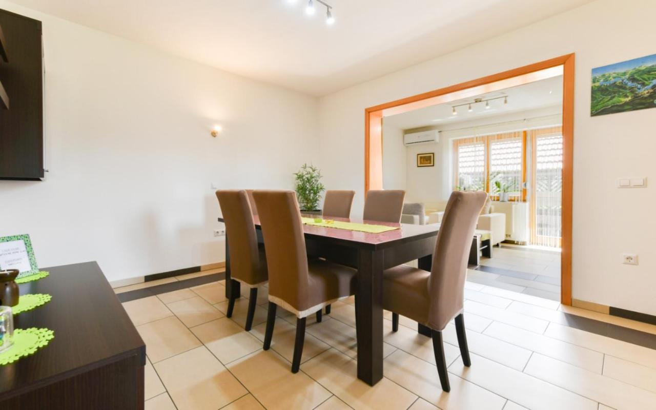 House Matijevic Simic Hotel Grabovac  Kültér fotó