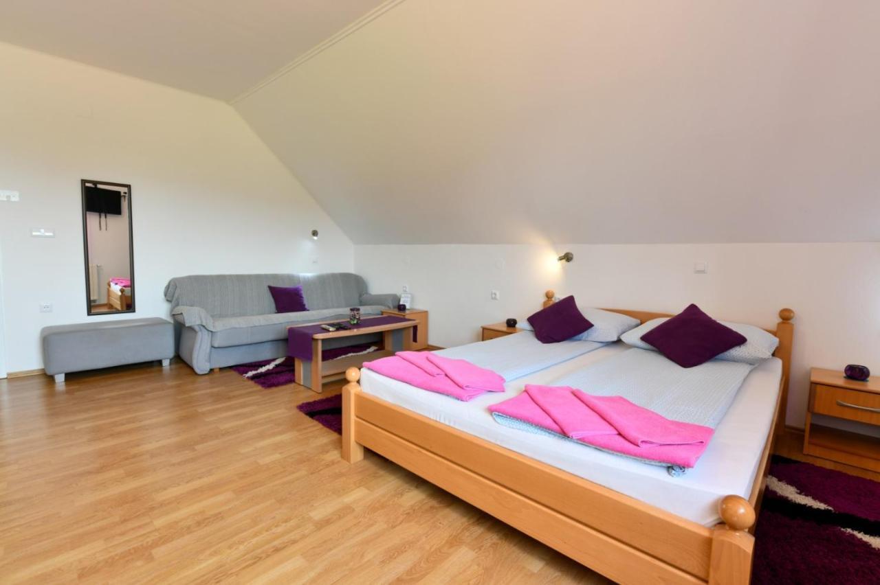House Matijevic Simic Hotel Grabovac  Kültér fotó
