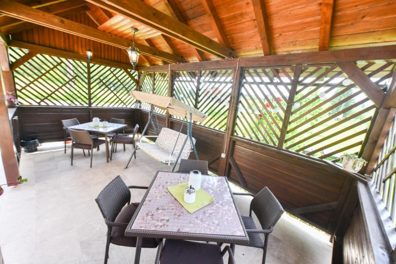 House Matijevic Simic Hotel Grabovac  Kültér fotó